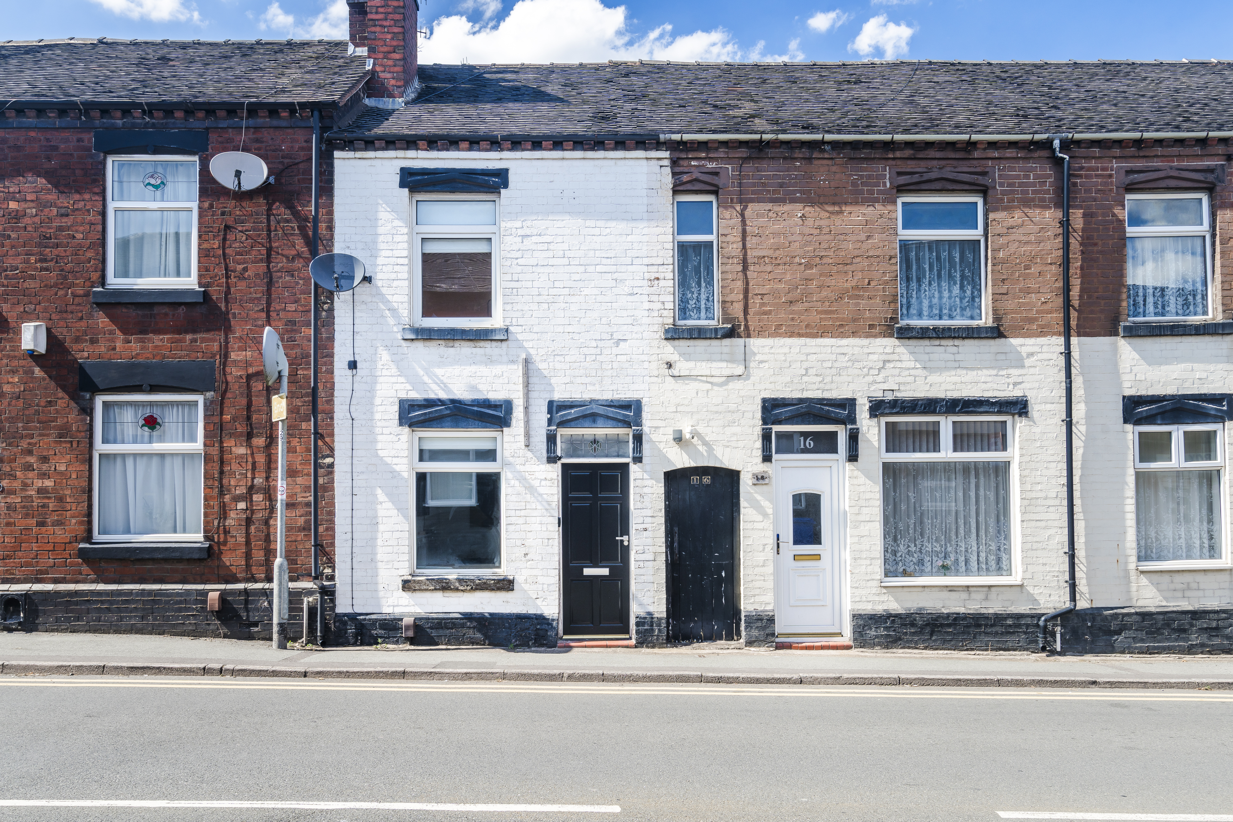 The Heron accommodation view - short-stay rental Stoke-on-Trent